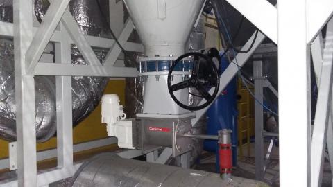 Dry scrubber dosing unit